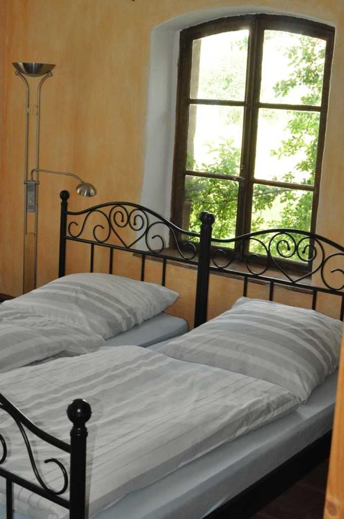 Gaestezimmer - Fuhrhalterei Maul Breuberg Buitenkant foto