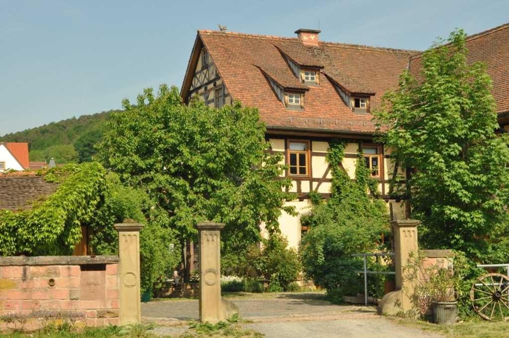 Gaestezimmer - Fuhrhalterei Maul Breuberg Buitenkant foto