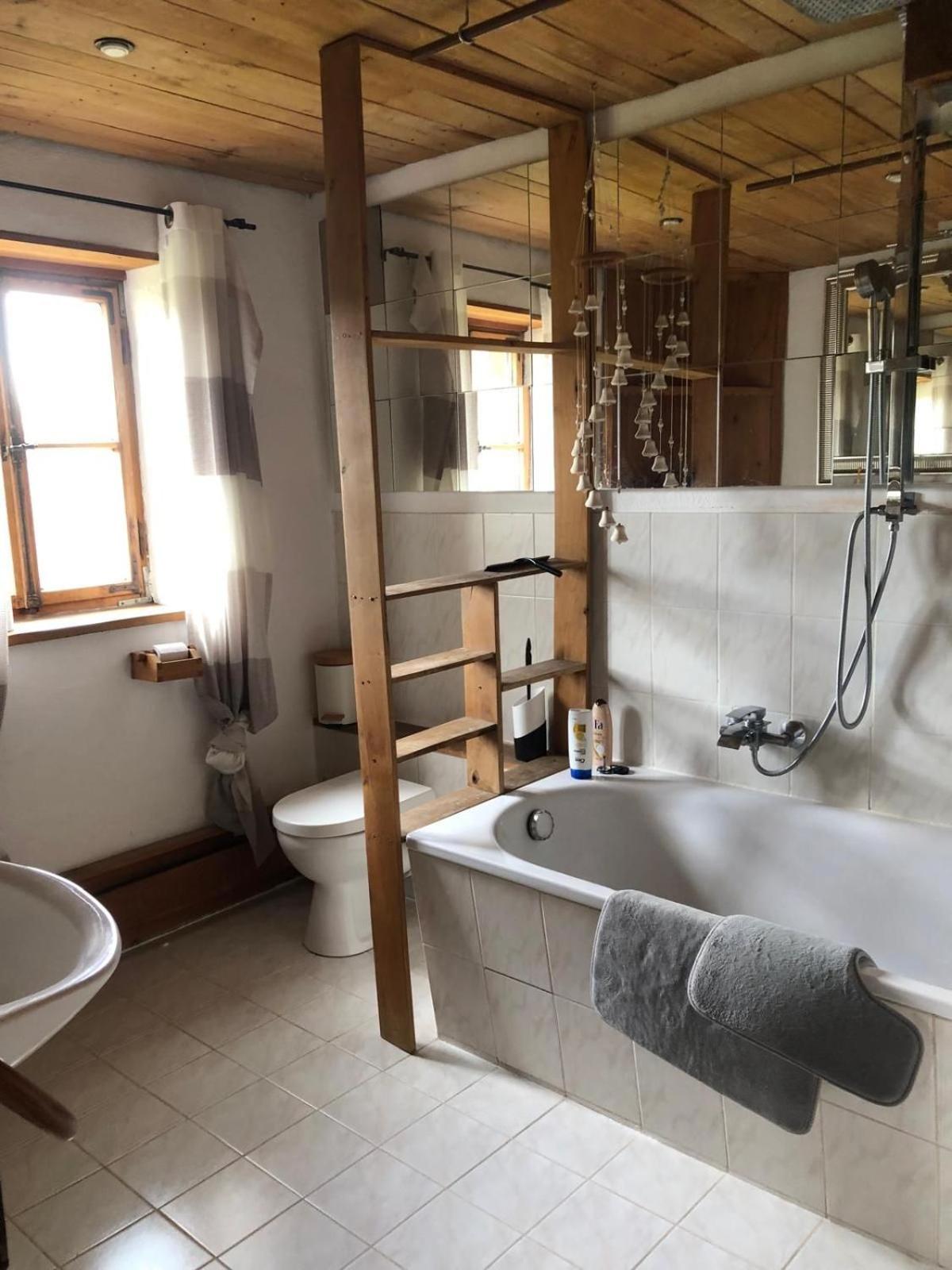 Gaestezimmer - Fuhrhalterei Maul Breuberg Buitenkant foto